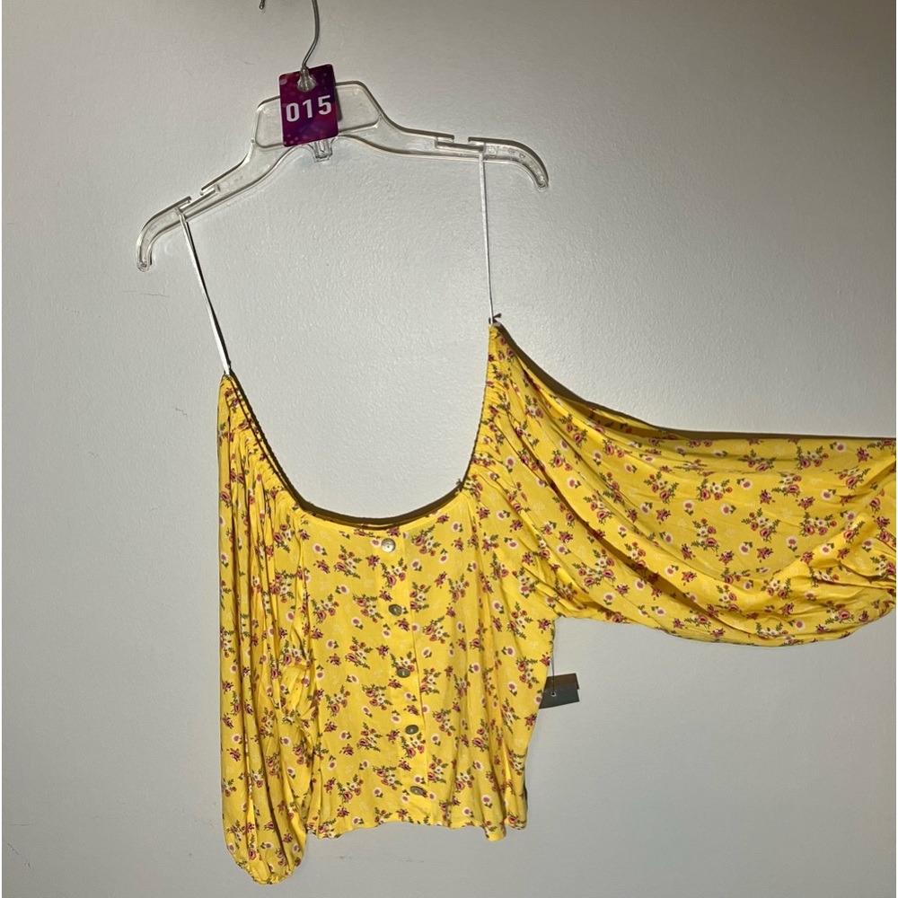 NWT #15 Yellow Floral Long Sleeve Crop Top